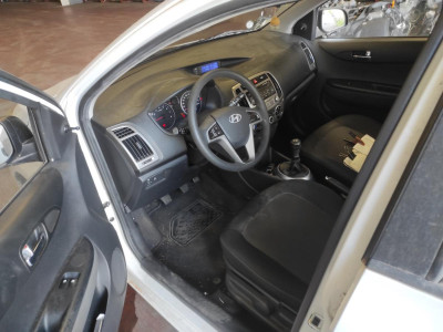 HYUNDAI I20 (PB)
