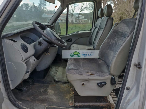 RENAULT MASTER II FASE 2 COMBI — vehículo donante para recambios 