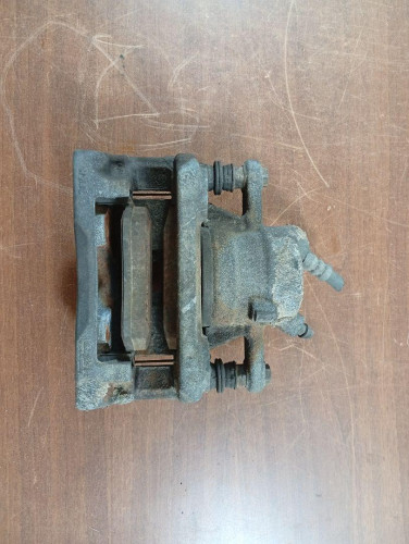 PINZA DE FRENO DELANTERA DERECHA Renault CLIO III 