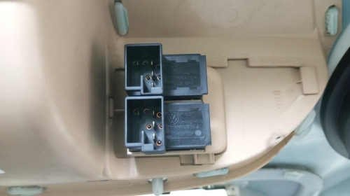 INTERRUPTOR Volkswagen PASSAT BERLINA (3B3) 