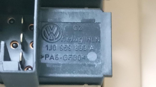INTERRUPTOR Volkswagen PASSAT BERLINA (3B3) 