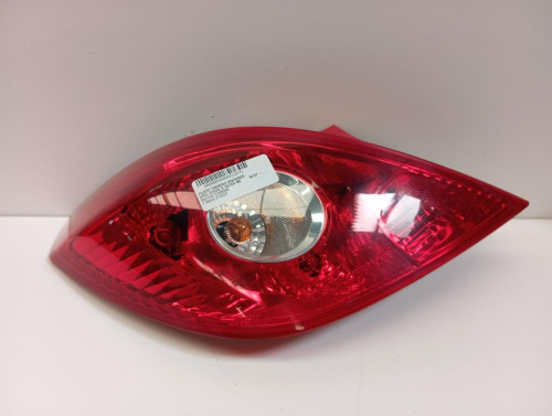 PILOTO TRASERO IZQUIERDO OPEL CORSA D 