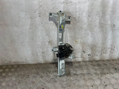 ELEVALUNAS DELANTERO IZQUIERDO