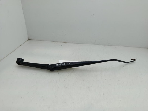 BRAZO LIMPIA DELANTERO DERECHO Chevrolet CRUZE 