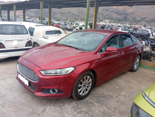  FORD MONDEO BERLINA (CNG) 