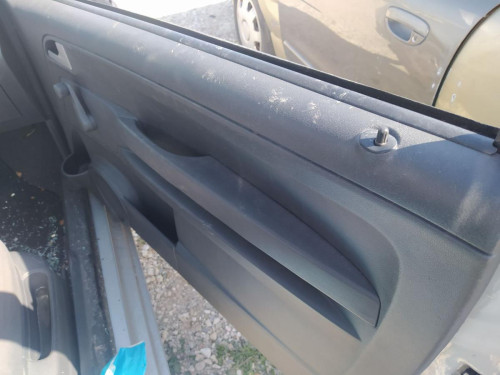 ELEVALUNAS DELANTERO DERECHO VOLKSWAGEN FOX (5Z1)(04.2005) 