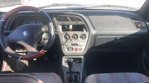 PEUGEOT 306 BREAK — vehículo donante para recambios 