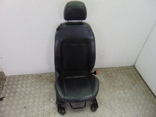 JUEGO ASIENTOS COMPLETO de segunda mano