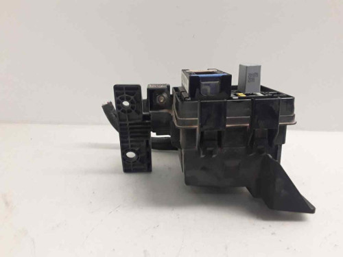 CAJA RELES / FUSIBLES RENAULT SCENIC III (JZ) 