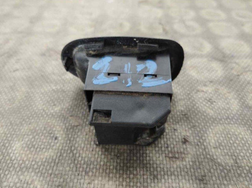 MANDO ELEVALUNAS TRASERO IZQUIERDO Seat TOLEDO (1M2) 