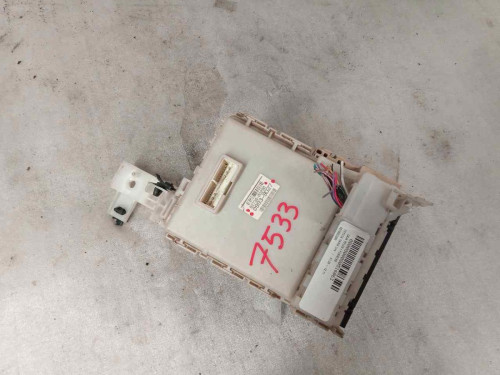  CAJA RELES / FUSIBLES, TOYOTA, YARIS (KSP9/SCP9/NLP9) 