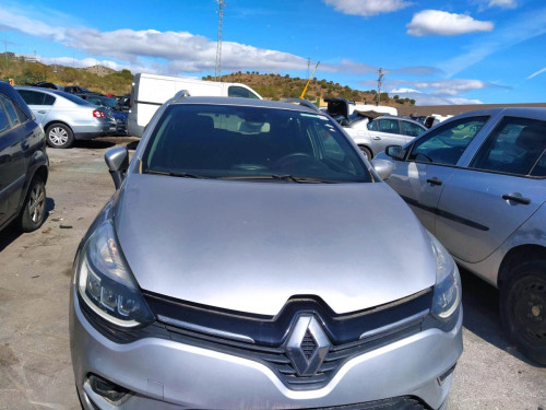  RENAULT CLIO IV GRANDTOUR 