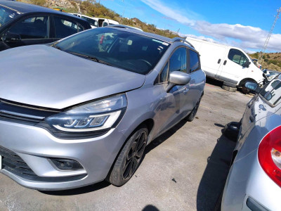 RENAULT CLIO IV GRANDTOUR