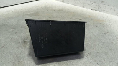 GUANTERA, VOLKSWAGEN, PASSAT BERLINA (3B3)