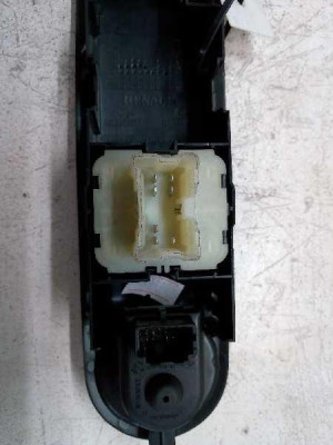 MANDO ELEVALUNAS DELANTERO IZQUIERDO, RENAULT, CLIO IV