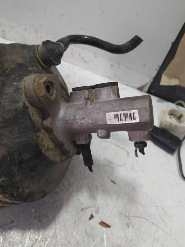  BOMBA FRENO Volkswagen PASSAT BERLINA (3B3) 