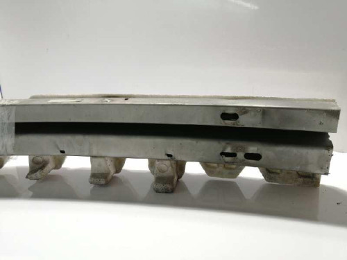  REFUERZO PARAGOLPES DELANTERO LEXUS RX 300 (MCU15) 