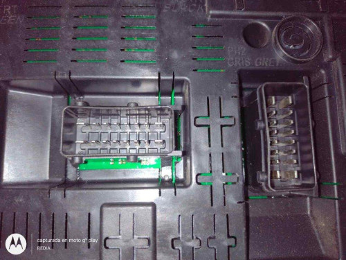CAJA RELES / FUSIBLES Peugeot 308 SW 