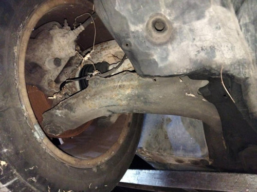 BRAZO SUSPENSION DELANTERO DERECHO Renault SCENIC II (JM) 