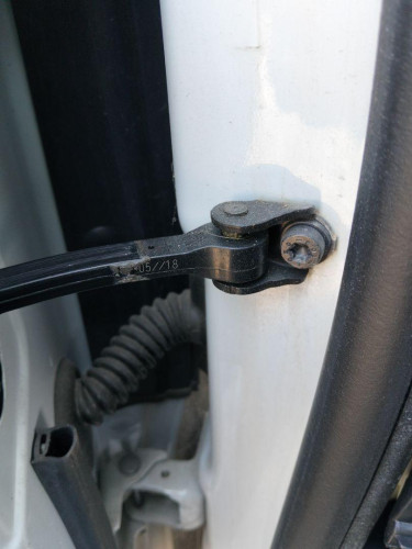 RETENEDOR PUERTA CITROEN C4 CACTUS 