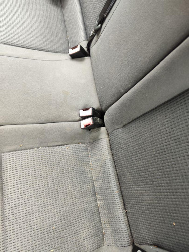ENGANCHE CINTURON TRASERO IZQUIERDO VOLKSWAGEN POLO IV (9N1) 