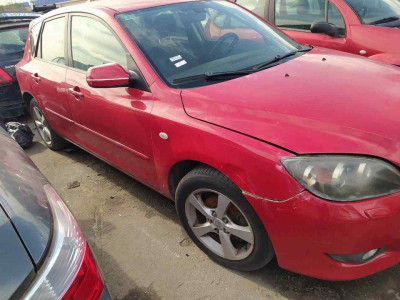 MAZDA 3 BERLINA (BK)