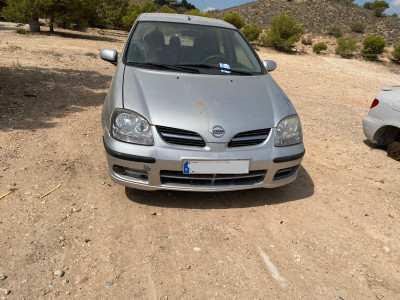 NISSAN ALMERA TINO (V10M)