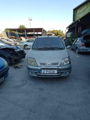 RENAULT MEGANE I SCENIC (JA0) — vehículo donante para recambios 