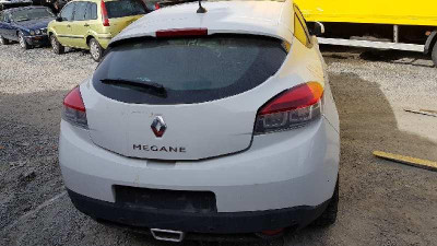 RENAULT MEGANE III COUPE