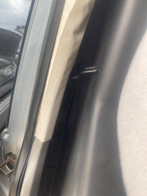 CINTURON SEGURIDAD TRASERO DERECHO