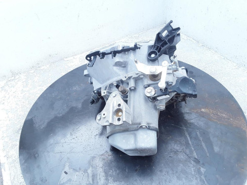 CAJA CAMBIOS Peugeot 208 