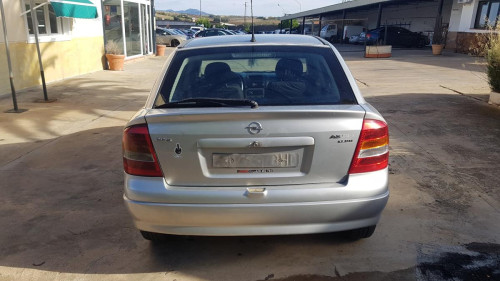 Opel Astra G Berlina (1998->) — автомобиль-донор на запчасти 