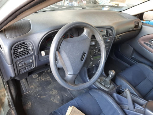  VOLVO V40 FAMILIAR 