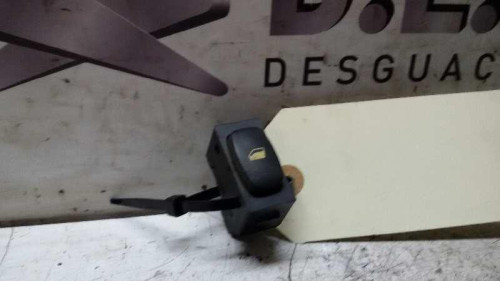 MANDO ELEVALUNAS DELANTERO DERECHO PEUGEOT 407 