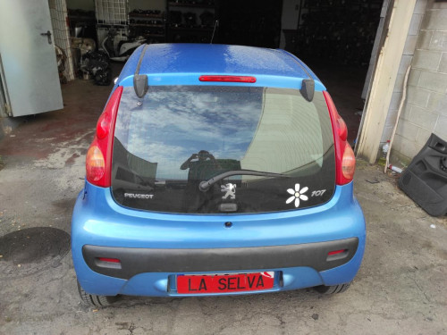 PEUGEOT 107 — vehículo donante para recambios 