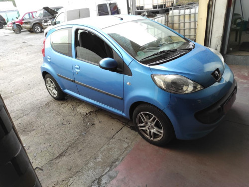 PEUGEOT 107 — vehículo donante para recambios 