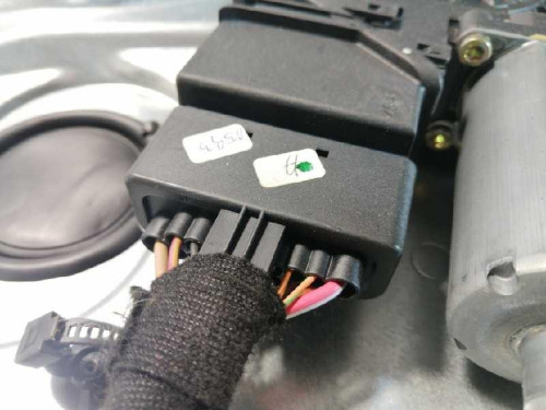  ELEVALUNAS TRASERO DERECHO Volkswagen PASSAT BERLINA (3B2) 