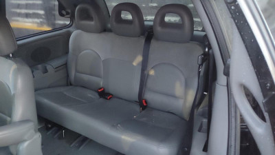 CHRYSLER VOYAGER (RG)
