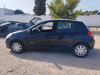 RENAULT CLIO III — vehículo donante para recambios 