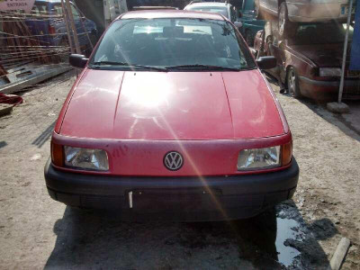 VOLKSWAGEN PASSAT BERLINA (312)