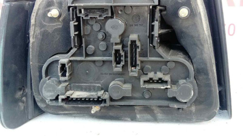 PILOTO TRASERO DERECHO Volkswagen GOLF III (1H1)(11.1991) 