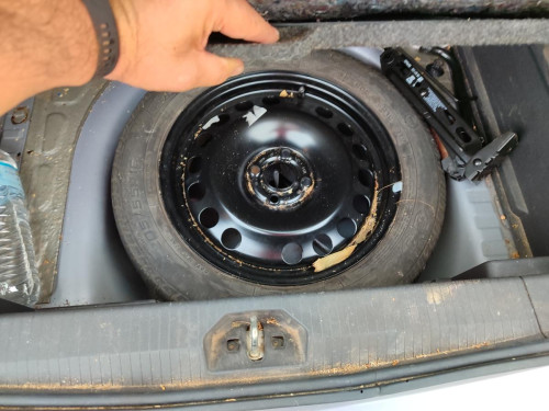 OPEL CORSA D — vehículo donante para recambios 