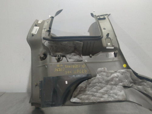  MOLDURAS TRASERAS, CHRYSLER, JEEP CHEROKEE (KJ) 