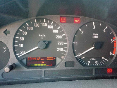 BMW SERIE 3 TOURING (E36)