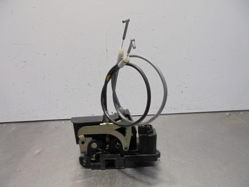 CERRADURA PUERTA DELANTERA DERECHA Ssangyong ACTYON SPORTS 