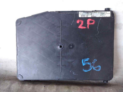 CAJA RELES / FUSIBLES, Renault, MEGANE II BERLINA 3P