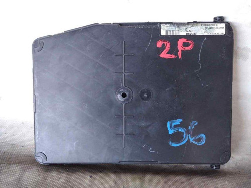 CAJA RELES / FUSIBLES Renault MEGANE II BERLINA 3P 