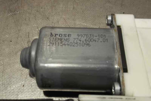  MOTOR ELEVALUNAS DELANTERO DERECHO Citroen C4 BERLINA 
