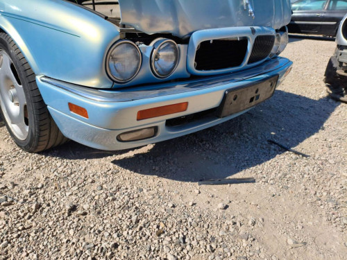 PARAGOLPES DELANTERO Jaguar XJ 