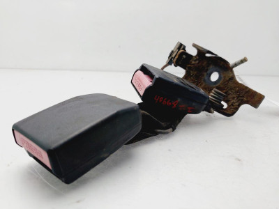 ENGANCHE CINTURON TRASERO IZQUIERDO, RENAULT, LAGUNA III BERLINA